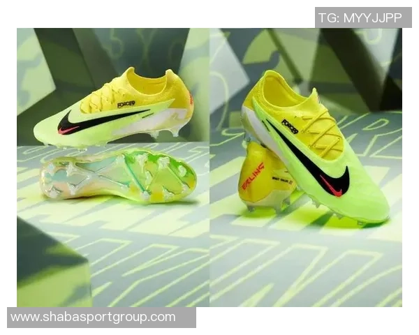 哈兰德社媒晒球鞋照展现幽默一面却依旧保持严肃风格