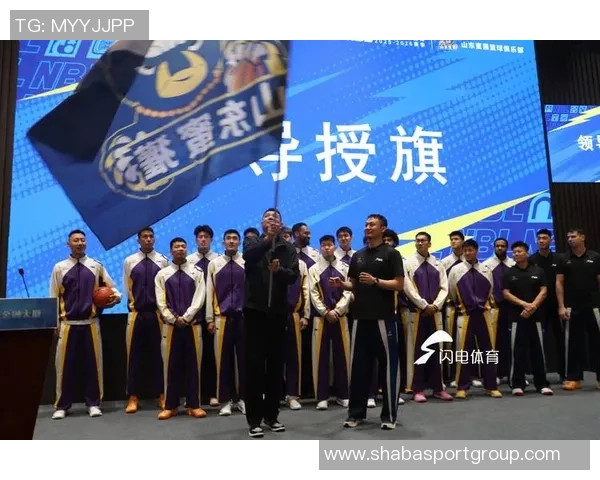 山东蜜獾篮球俱乐部主教练王汝恒携朱荣振等前CBA球员共创辉煌